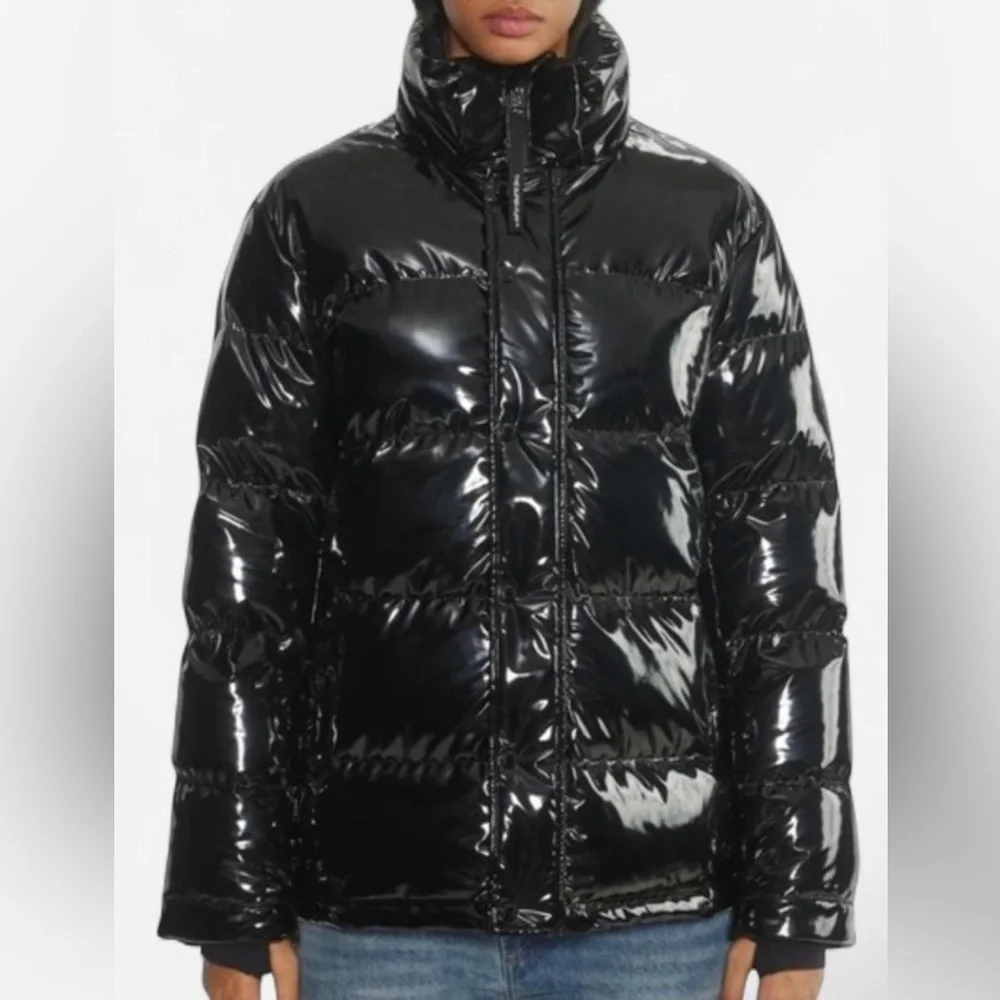 Aritzia Super Puff Coat - Gloss Black NWT - Picture 2 of 8